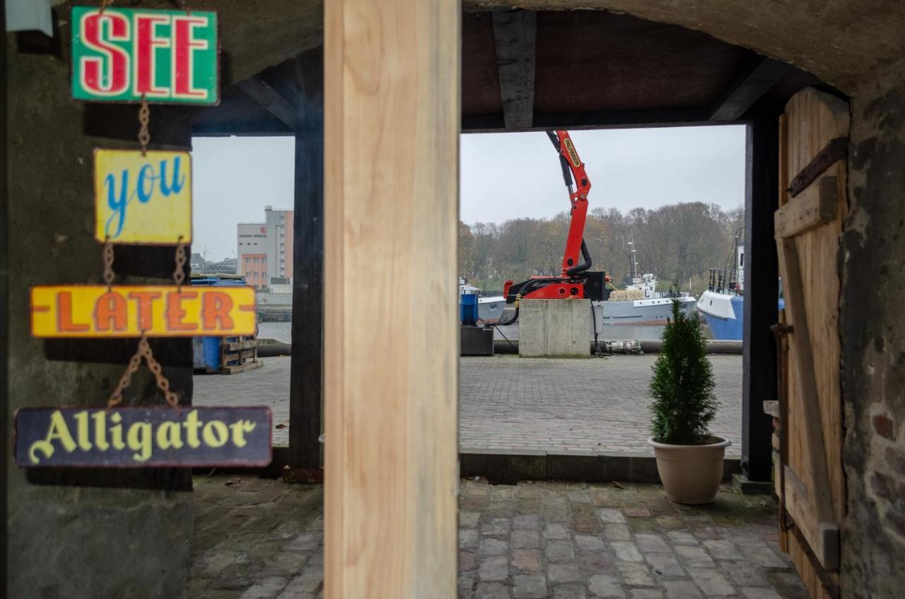 Appartamento Fontaine Mansion Liepāja Esterno foto
