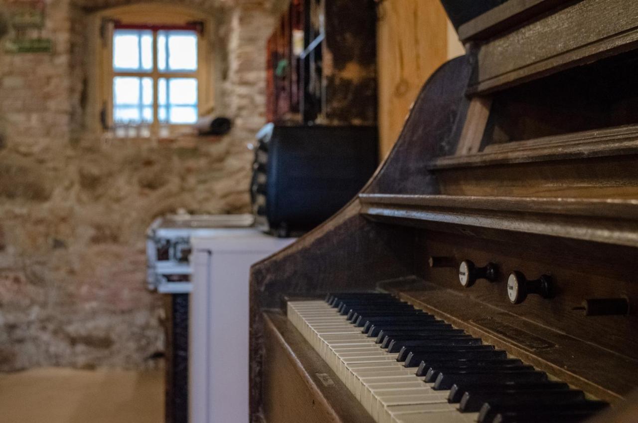Appartamento Fontaine Mansion Liepāja Esterno foto